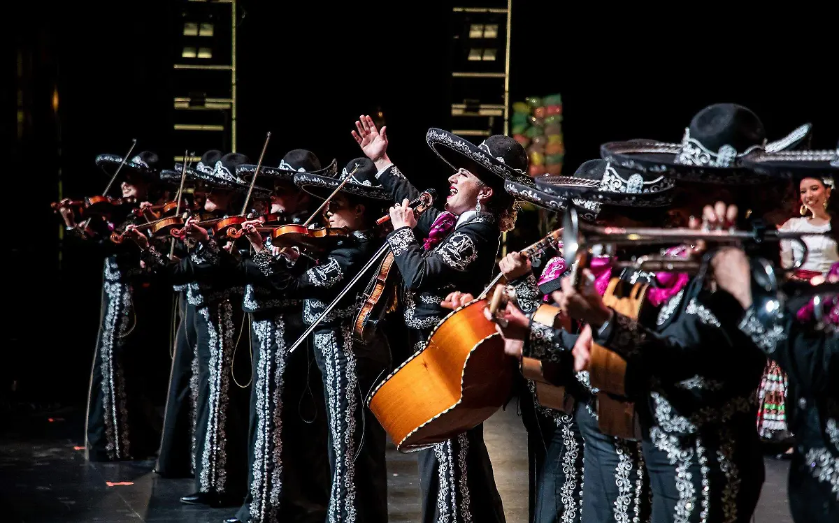 Mariachi Femenil Nuevo Tecalitlán